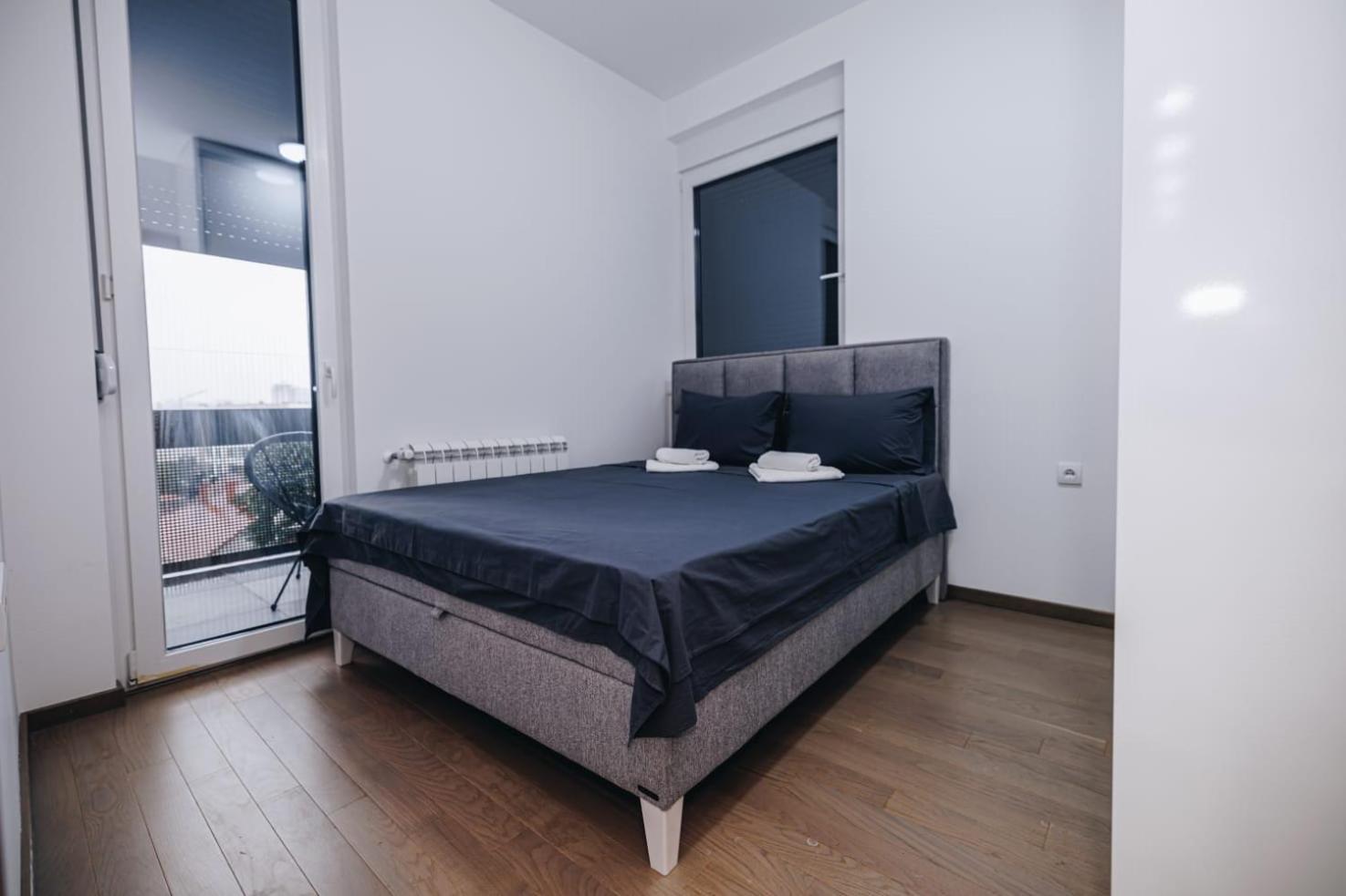 Lust Premium Apartments Kragujevac Esterno foto